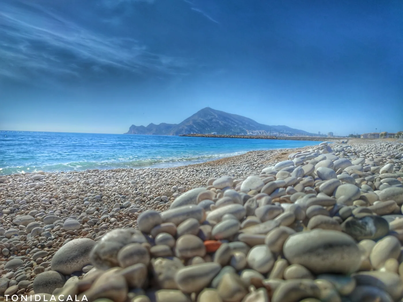 Faro de Punta Albir — Albirs ikoniska fyr vid naturreservatet på Costa Blanca, nära Hugos kontor i Alfaz del Pi